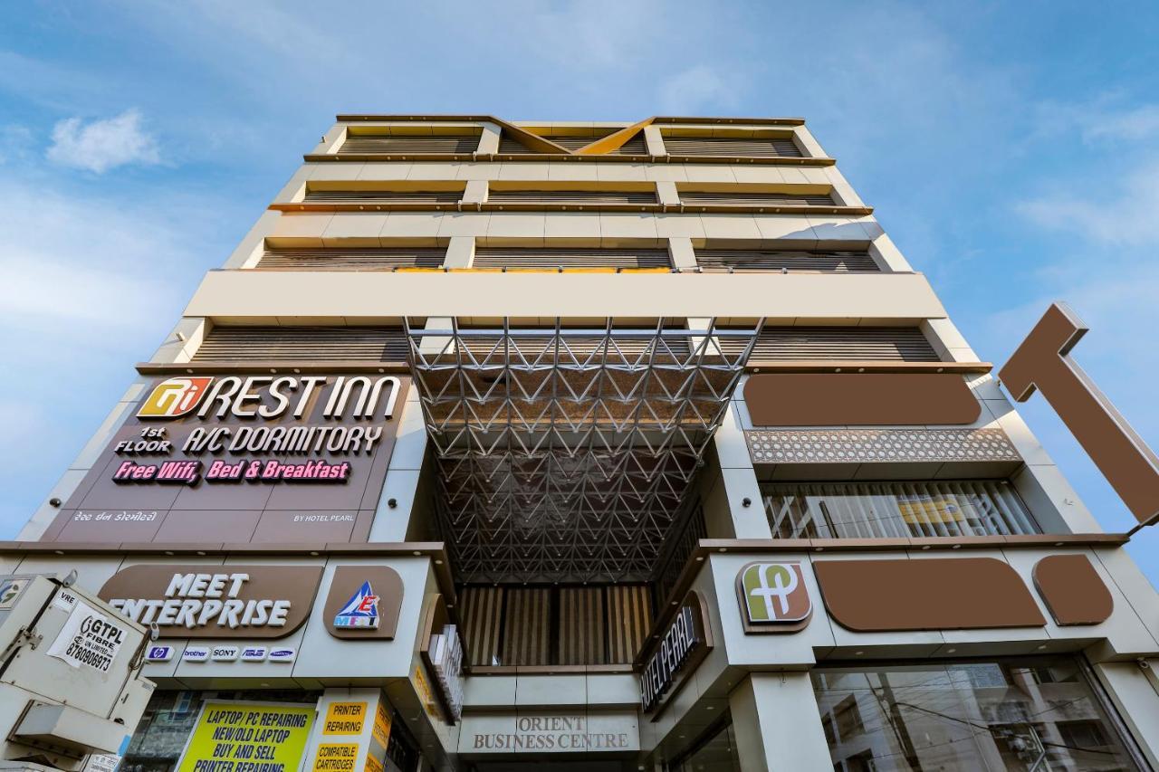 Rest Inn Dormitory Vadódara Exteriér fotografie